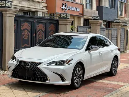LEXUS ES — из Китая под ключ