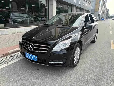MERCEDES-BENZ R-CLASS 2017