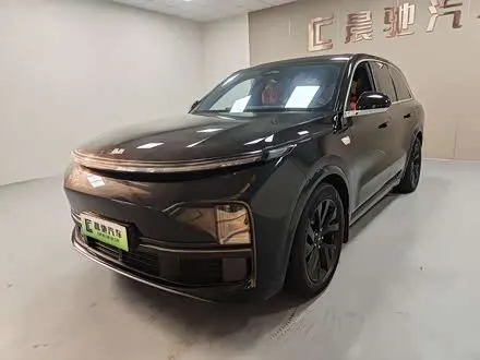 LI AUTO L8 — из Китая под ключ