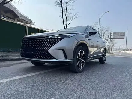 ROEWE RX5 — из Китая под ключ