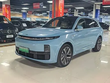 LI AUTO L7 — из Китая под ключ