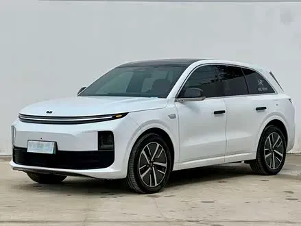 LI AUTO L6 — из Китая под ключ