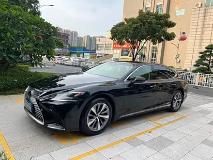 LEXUS LS — из Китая под ключ