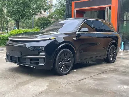 LI AUTO L8 — из Китая под ключ
