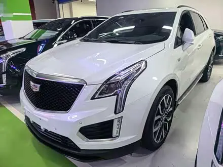 CADILLAC XT5 — из Китая под ключ