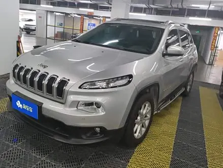 JEEP CHEROKEE — из Китая под ключ