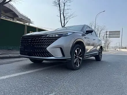 ROEWE RX5 — из Китая под ключ