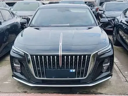 HONGQI H5 — из Китая под ключ