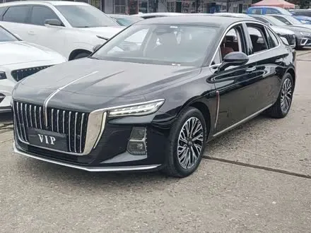 HONGQI H5 — из Китая под ключ