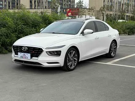 HYUNDAI MISTRA 2021