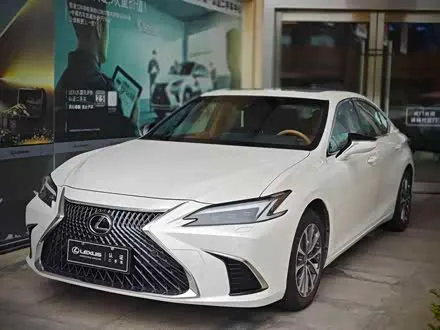 LEXUS ES — из Китая под ключ
