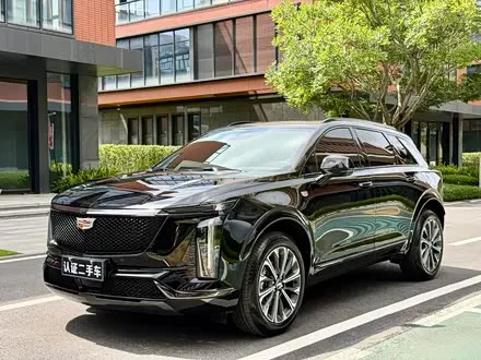 CADILLAC XT5 — из Китая под ключ