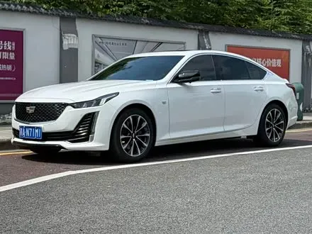 CADILLAC CT5 — из Китая под ключ