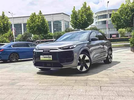 AUDI Q6L E-TRON 2026