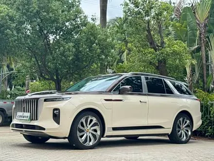HONGQI E-HS9 — из Китая под ключ