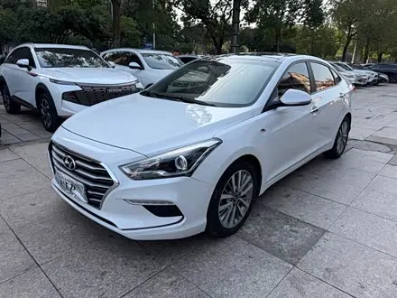 HYUNDAI MISTRA 2019