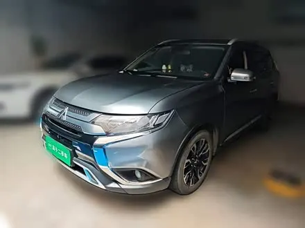 MITSUBISHI OUTLANDER — из Китая под ключ
