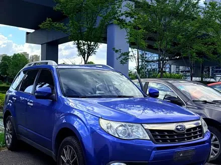 SUBARU FORESTER 2012