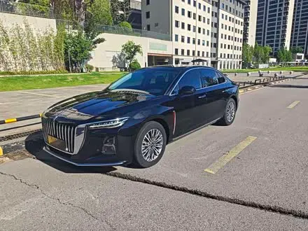 HONGQI H5 — из Китая под ключ