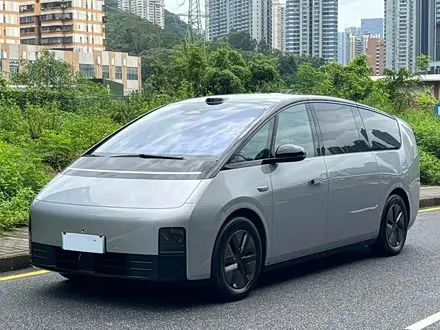 LI AUTO MEGA — из Кореи под ключ