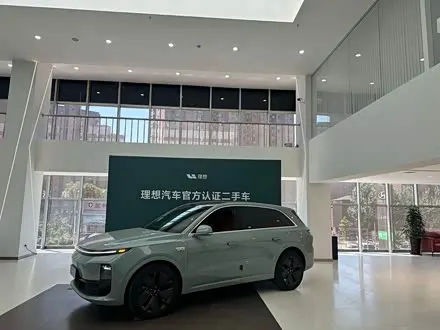 LI AUTO L6 — из Китая под ключ