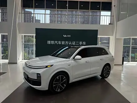 LI AUTO L8 — из Китая под ключ