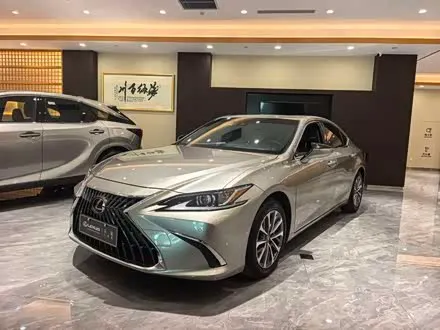 LEXUS ES — из Китая под ключ