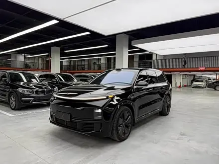 LI AUTO L9 — из Китая под ключ
