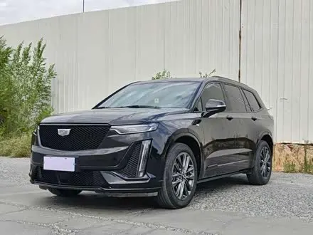 CADILLAC XT6 — из Китая под ключ