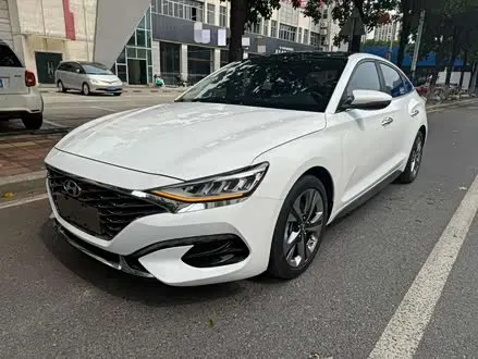 HYUNDAI LAFESTA 2019