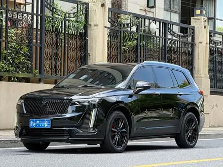 CADILLAC XT6 — из Китая под ключ