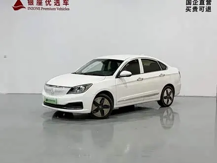 DONGFENG AEOLUS E70 — из Китая под ключ