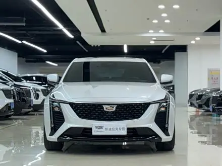 CADILLAC CT5 — из Китая под ключ