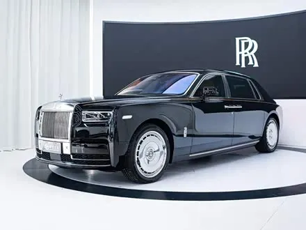 ROLLS-ROYCE PHANTOM 2022