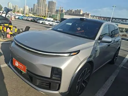 LI AUTO L9 — из Китая под ключ