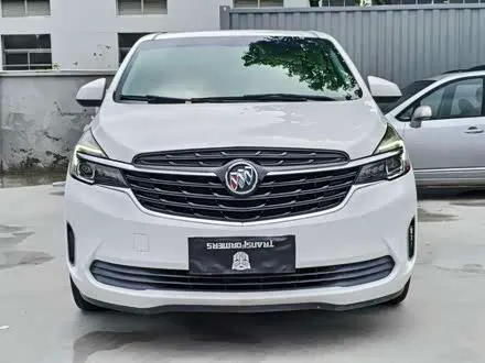 BUICK GL8 — из Китая под ключ