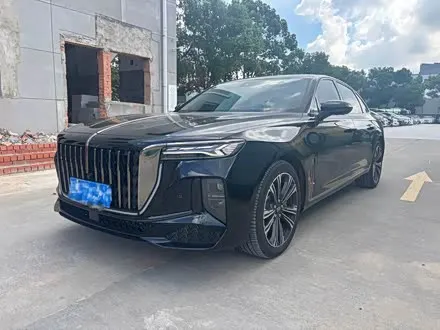 HONGQI H9 — из Китая под ключ