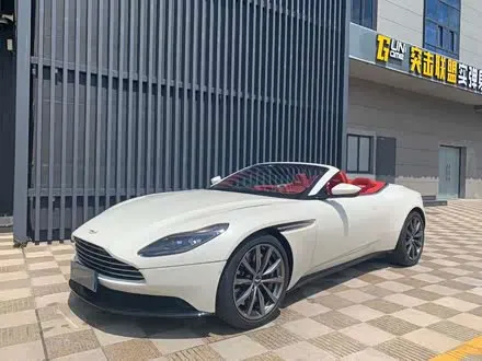ASTON MARTIN DB11 — из Китая под ключ