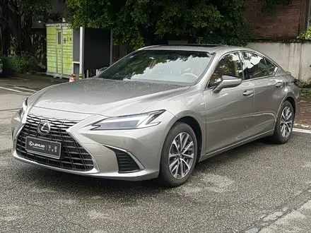 LEXUS ES — из Китая под ключ