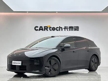 LI AUTO I6 2025