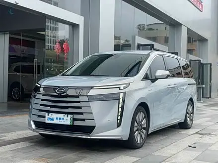 GAC TRUMPCHI E8 PHEV — из Китая под ключ