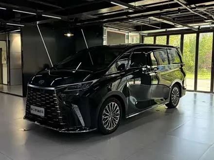 LEXUS LM — из Китая под ключ