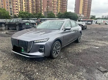 HONGQI H5 PHEV — из Китая под ключ