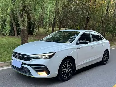 ROEWE I5 — из Китая под ключ