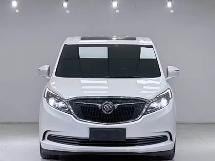 BUICK GL8 — из Китая под ключ