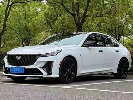 CADILLAC CT5 — из Китая под ключ