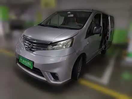 NISSAN NV200 — из Китая под ключ