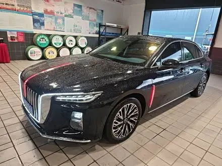 HONGQI H5 — из Кореи под ключ