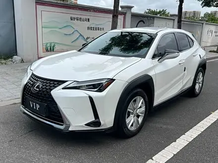 LEXUS UX — из Китая под ключ