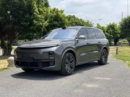 LI AUTO L9 — из Китая под ключ